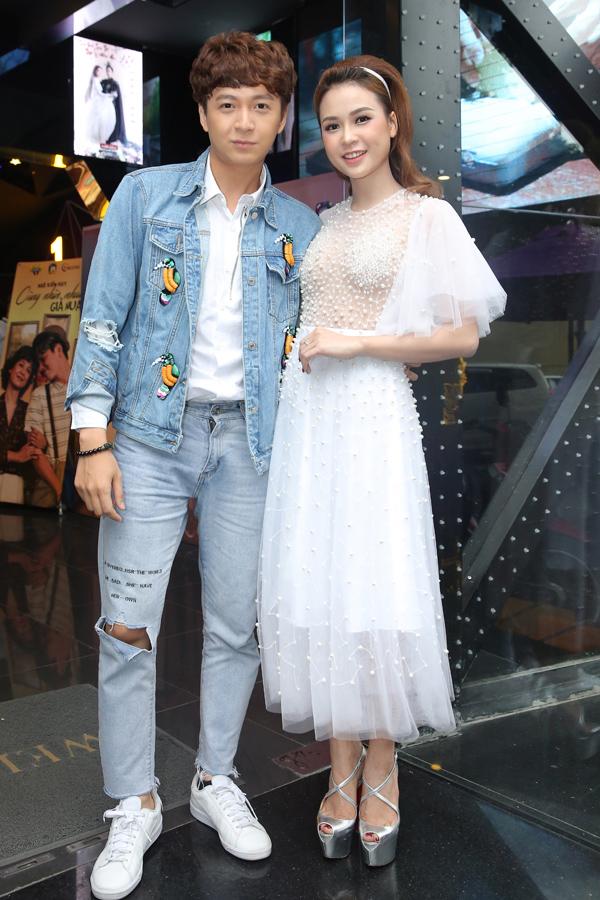 Mỹ nhân Việt nhờ cậy giày siêu cao để không lép vế-14