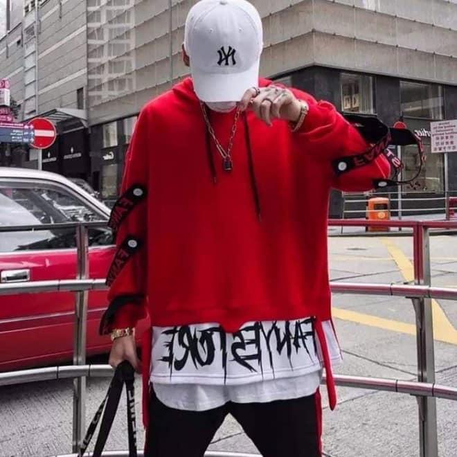 CHIẾC ÁO HOT NHẤT HÔM NAY: Dân mạng săn lùng ráo riết áo đi bão của Ngọc Hoàng Táo quân 2019-4