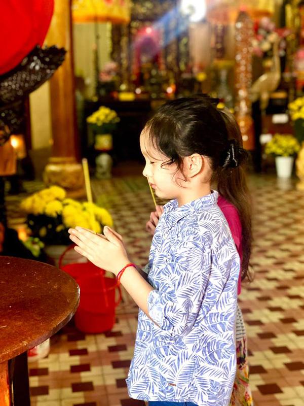 Tết đầu tiên làm mẹ đơn thân của ca sĩ Hồng Nhung-6