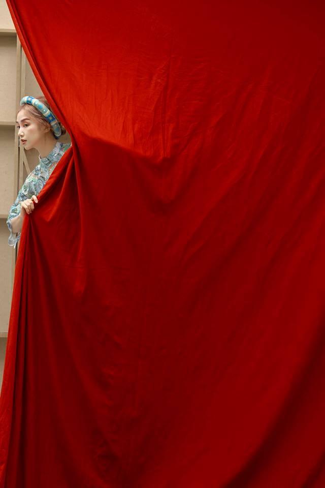 Ly Kute chúc mọi người năm mới an lành nhưng khoảnh khắc thành kính của con trai Khoai Tây mới tạo bão-8