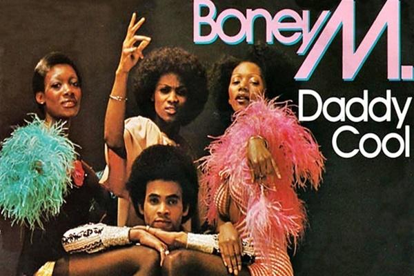 Những ca khúc nổi tiếng được nghe nhiều nhất dịp Tết-2