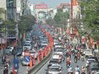 Chiều mùng 1 Tết: Đường phố Hà Nội đông nghẹt ô tô, xe máy