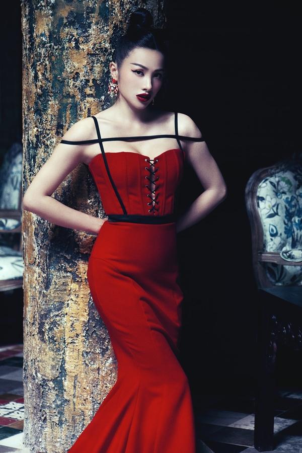 Yaya Trương Nhi: Điều tiếc nuối nhất của tôi năm qua là chưa dành nhiều thời gian cho mẹ-3