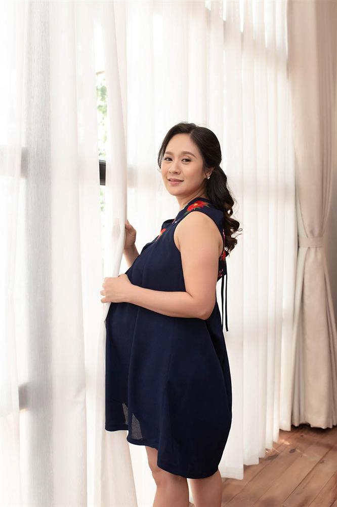 Ngoài Nhã Phương, những sao Việt này sẽ hân hoan đón heo vàng trong năm Kỷ Hợi-6