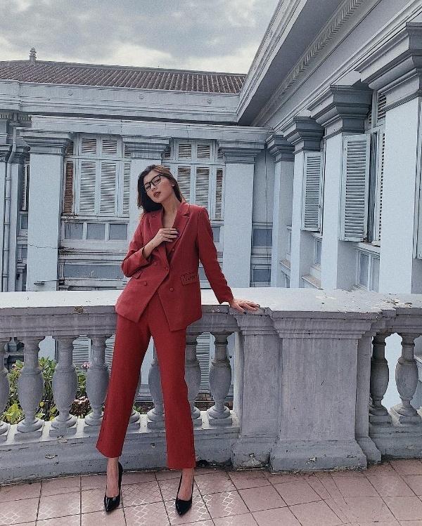 Bí kíp diện sắc đỏ cho cả năm may mắn của sao Việt-11