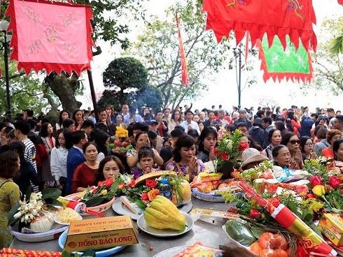 270 tỷ đổ vào tài khoản: Chàng trai điên cuồng nghĩ cách tiêu tiền-2