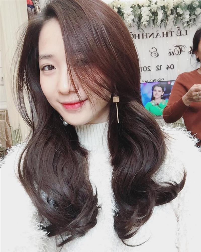 Hot girl tuổi Hợi: Người hạnh phúc bên chồng, kẻ theo nghiệp diễn xuất-1