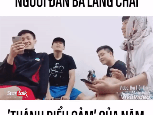 Chỉ với 2 clip cực nhắng bên đồng đội, trung vệ Bùi Tiến Dũng khiến người xem cười té ghế
