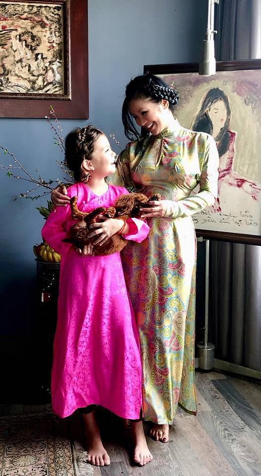 Ca sĩ Hồng Nhung bị ngã xe mồng 3 Tết, thấy còn may mắn vì lý do này-3