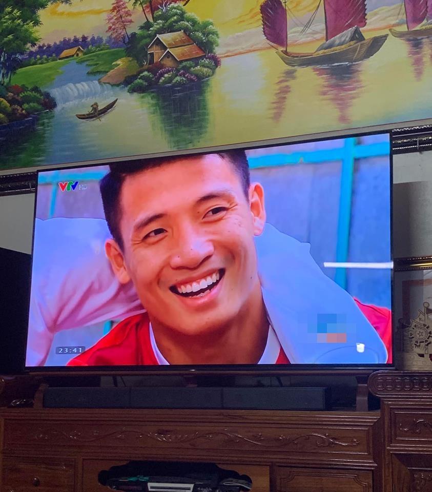 Ăn mặc hớ hênh, bạn gái Quang Hải bị nhắc nhở đúng mùng 2 Tết-4