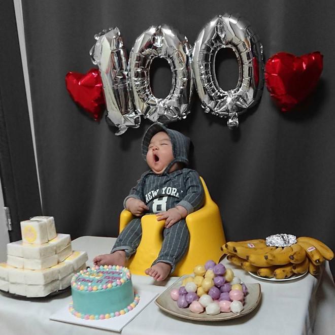 2-year-old Korean boy is famous online for his funny expression-12