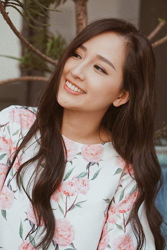 Mai Phương Thúy tự kể xấu nhan sắc, thừa nhận đẹp nhờ trang điểm-1