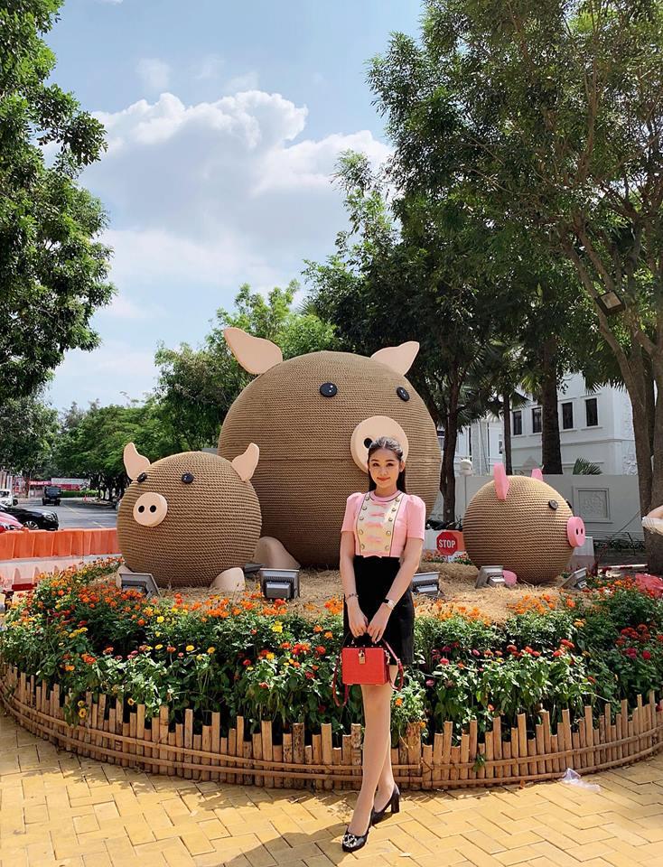 Hồ Ngọc Hà và Kim Lý tình bể bình khi hẹn hò đầu xuân cùng bạn bè thân thiết-3