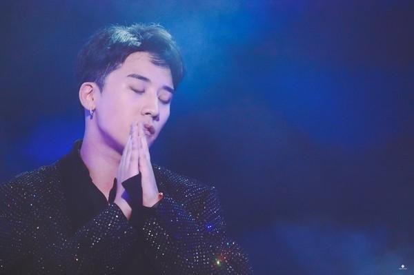 Hàng trăm fan hủy vé concert của Seungri tại Seoul sau scandal bạo lực-1