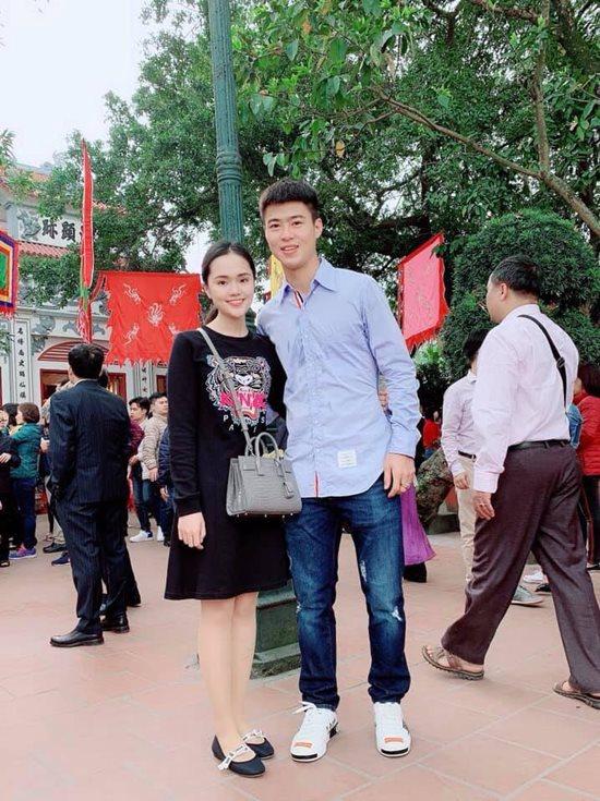 Đội tuyển Việt Nam du xuân: Hồng Duy nổi bật với giày 20 triệu, Công Phượng giản dị-4