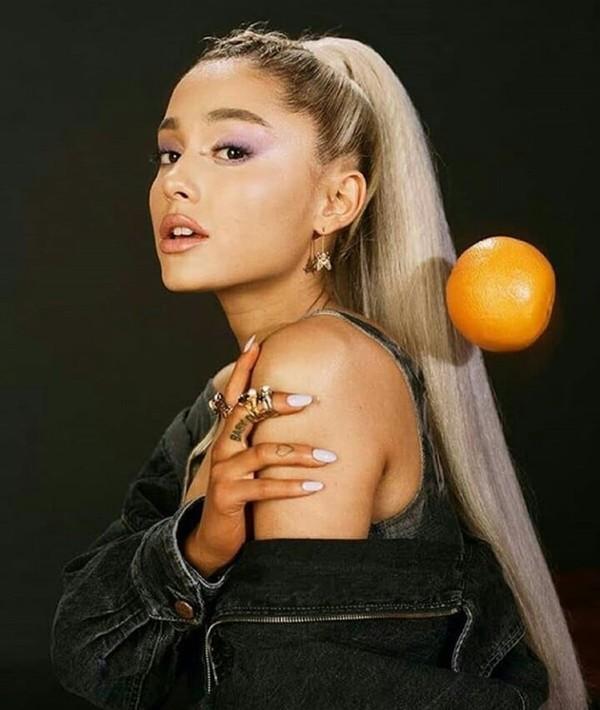 Album mới của Ariana Grande rò rỉ trước giờ G: Lí do nằm ở đâu?-3