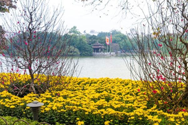 Thời tiết mùng 5 Tết: Không khí gây nóng suy yếu, Hà Nội giảm nhiệt-1