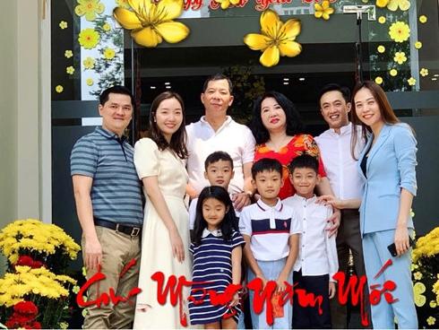 Bức ảnh đẹp nhất ngày đầu năm: Subeo hạnh phúc bên ba Cường Đô La và mẹ kế Đàm Thu Trang-14