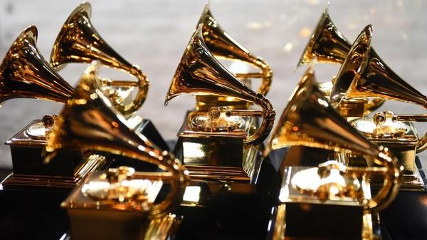 Hội tẩy chay Grammy đâu chỉ có Ariana Grande và Taylor Swift mà nay đã có thêm tận 3 người nữa…-1