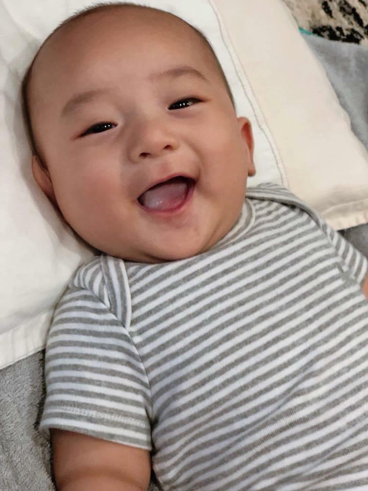 Thúy Diễm chia sẻ về Tết sau khi làm mẹ: ‘Chẳng thấy Tết đâu ngoài tã với sữa’-3