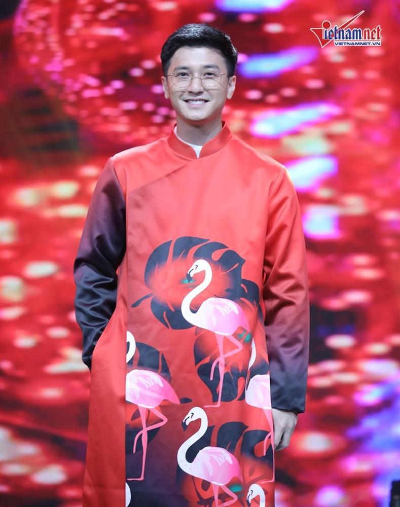 Huỳnh Anh kể về bạn gái đặc biệt mấy tháng mới gặp một lần-2