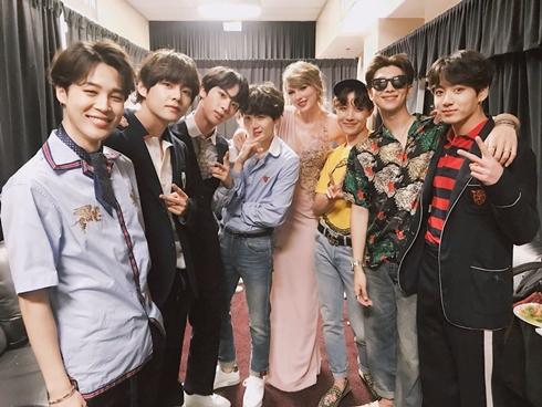 Được mời dự Grammy và loạt show Mỹ, BTS thực chất chỉ là 'mồi' rating?