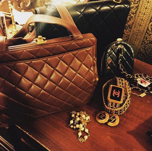 Mới đầu năm mới, Minh Tú háo hức nhặt đồ sida trong chuyến đi Thái Lan-6