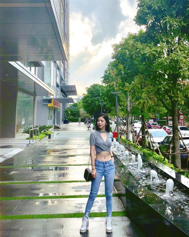 Những lần diện đồ đôi tình trong như đã mặt ngoài còn e của Trịnh Thăng Bình và bạn gái tin đồn-12