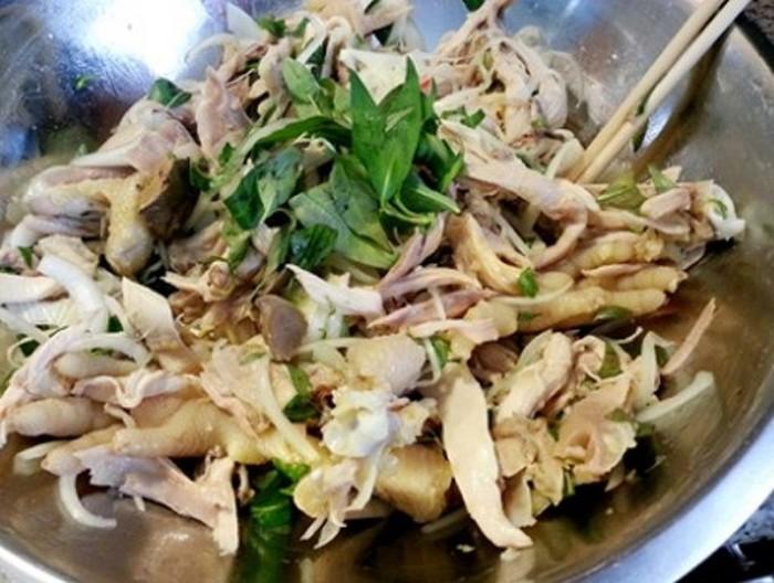 Tận dụng gà dư ngày Tết, tôi đem trộn gỏi kiểu này vừa ngon, lạ miệng lại không ngán-3