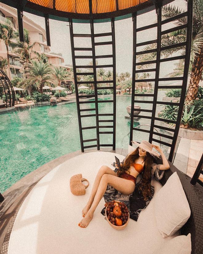 Hai hot girl gốc Việt nổi tiếng đã ăn Tết ở Việt Nam thế nào?-9