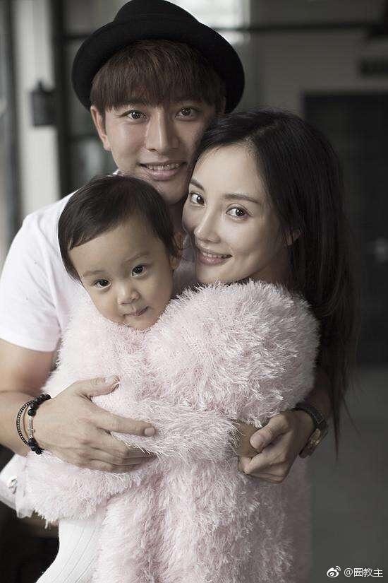 Bất chấp ngoại tình, Lý Tiểu Lộ vẫn giành được quyền nuôi con?-1