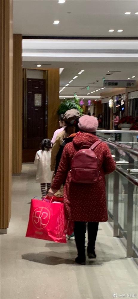 Bất chấp ngoại tình, Lý Tiểu Lộ vẫn giành được quyền nuôi con?-7