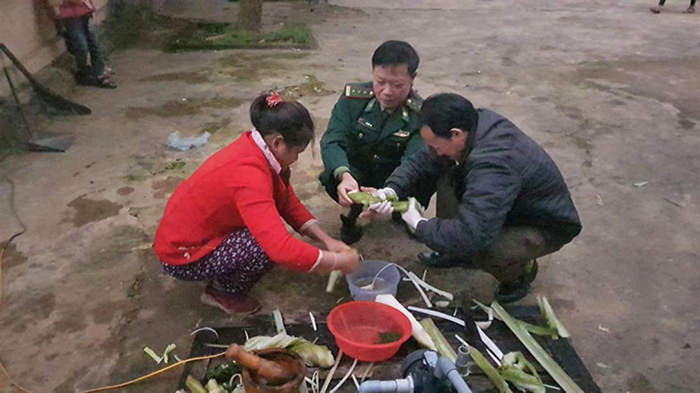 Mâu thuẫn với chồng, vợ ăn lá ngón tự tử-1