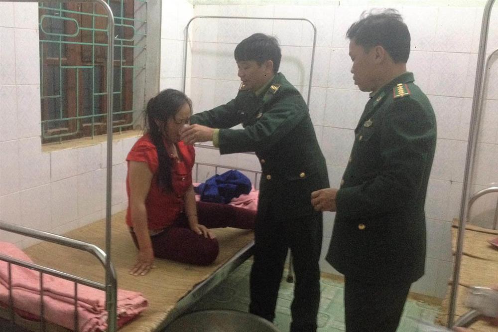 Mâu thuẫn với chồng, vợ ăn lá ngón tự tử-2