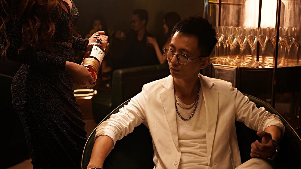 Rhymastic mời đủ anh tài Soobin Hoàng Sơn, Touliver, Justa Tee, Binz góp mặt trong MV-3