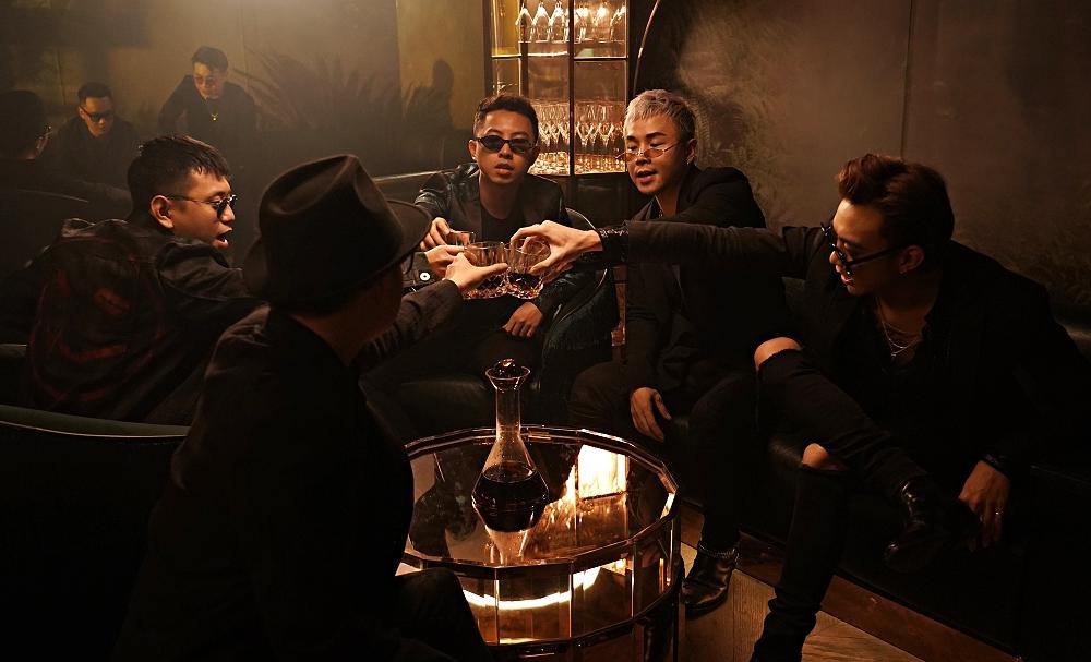 Rhymastic mời đủ anh tài Soobin Hoàng Sơn, Touliver, Justa Tee, Binz góp mặt trong MV-9