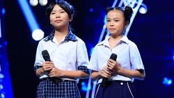 Cô bé bỏ học từ lớp 2 đi bán kẹo kéo hát 'Mẹ hiền của con' khiến Hòa Minzy xúc động nghẹn lời
