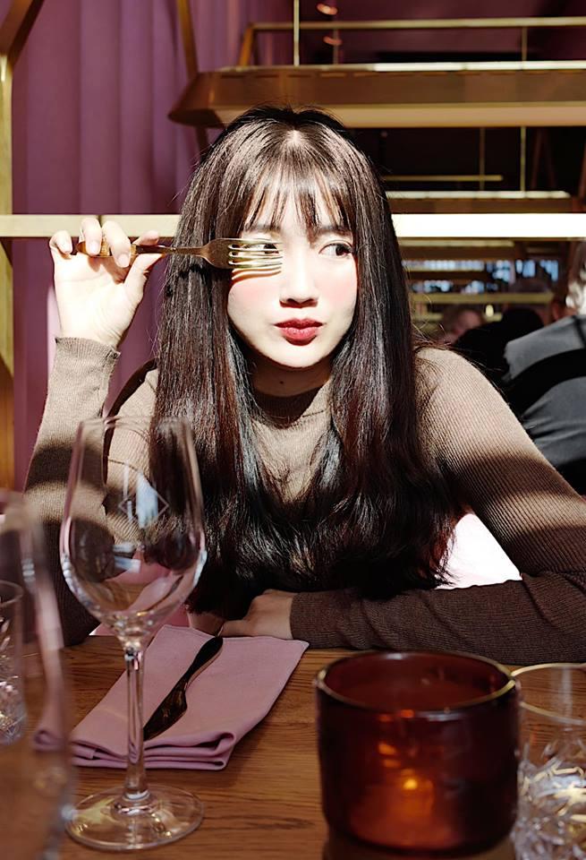 Khổ như người yêu Quang Hải: Chỉ vì quá đáng yêu mà Nhật Lê bị fan cuồng đe dọa cắt lưỡi-10