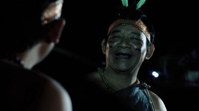 Cảnh nóng cố đấm ăn xôi và chuyện chiếu trên chiếu dưới ở làng hài-1