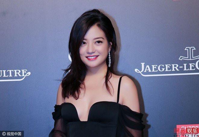 Triệu Vy và chồng tỷ phú bị đồn đã ly thân gần một năm-2