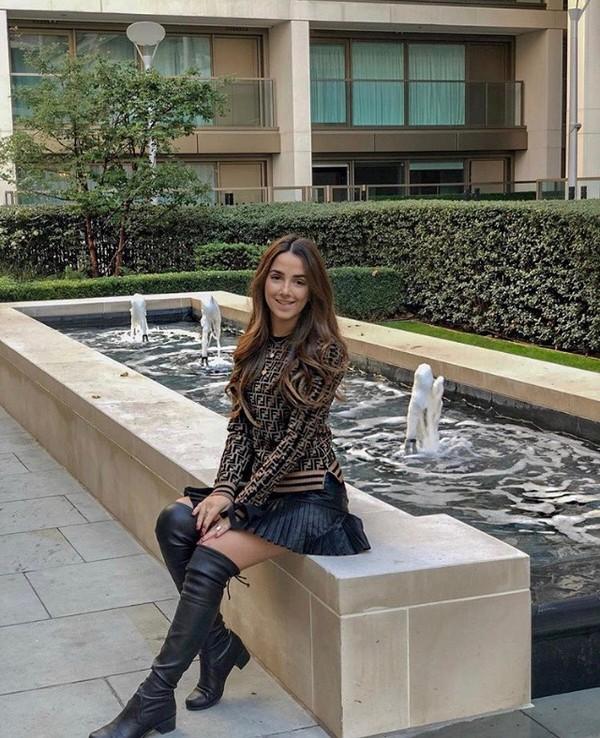 Nhan sắc xinh đẹp và cuộc sống sang chảnh của cô gái Tây vướng nghi vấn chia tay em chồng Hà Tăng-2