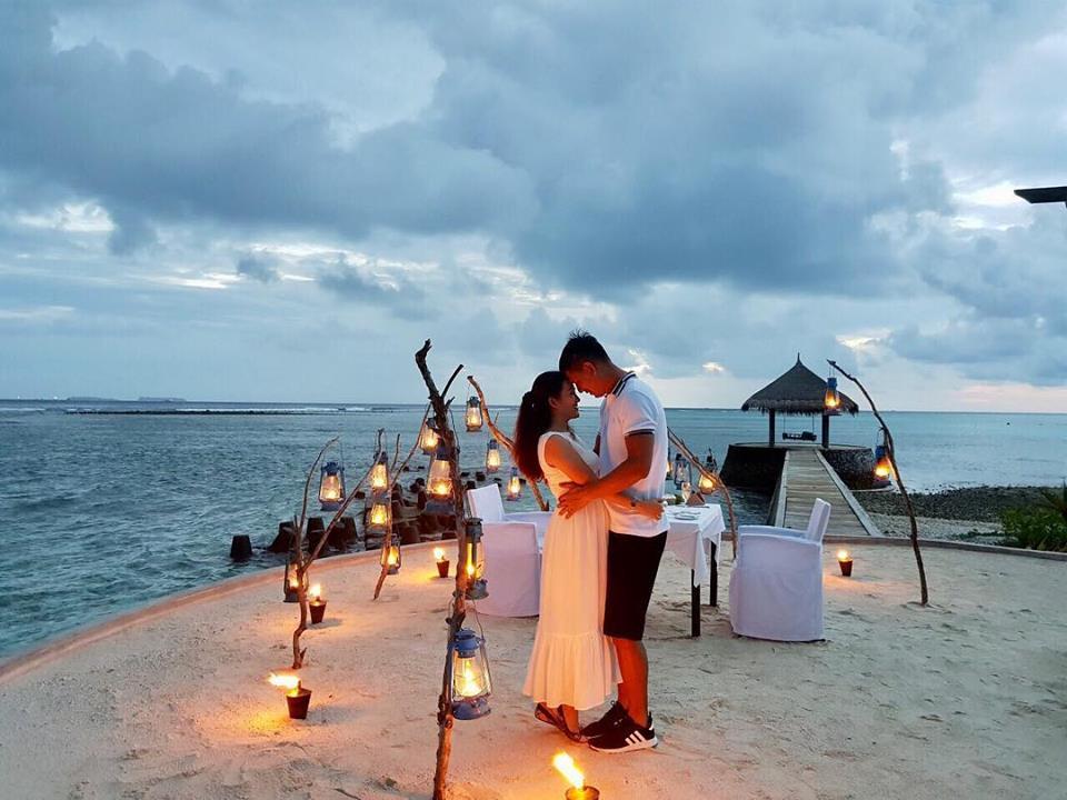 Bà xã Bình Minh kêu trời vì quà Valentine chồng tặng là hai con ốc hương-5