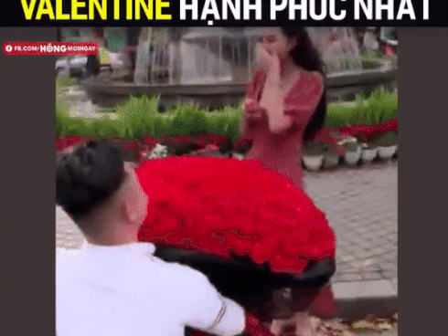 Lê Âu Ngân Anh: Tôi khó mặc bikini vì lưng gãy, vòng 3 nở nang-10