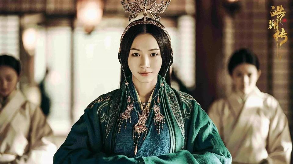 Nhan sắc mỹ nhân Hạo Lan truyện được coi là bản sao của Hòa Minzy-5