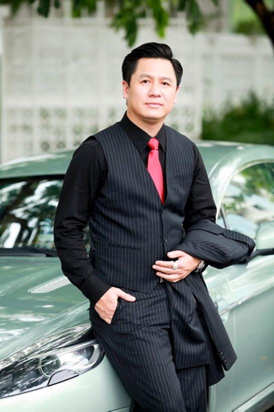 Hoa hậu Phạm Hương công khai đã đính hôn, vậy hôn phu của cô ấy là ai?-6