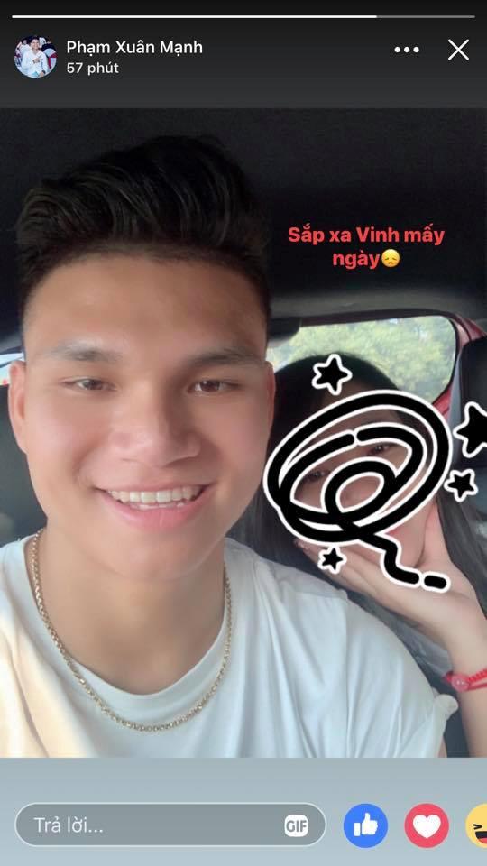 Đúng Valentine, cầu thủ Xuân Mạnh công khai người yêu xinh đẹp-1