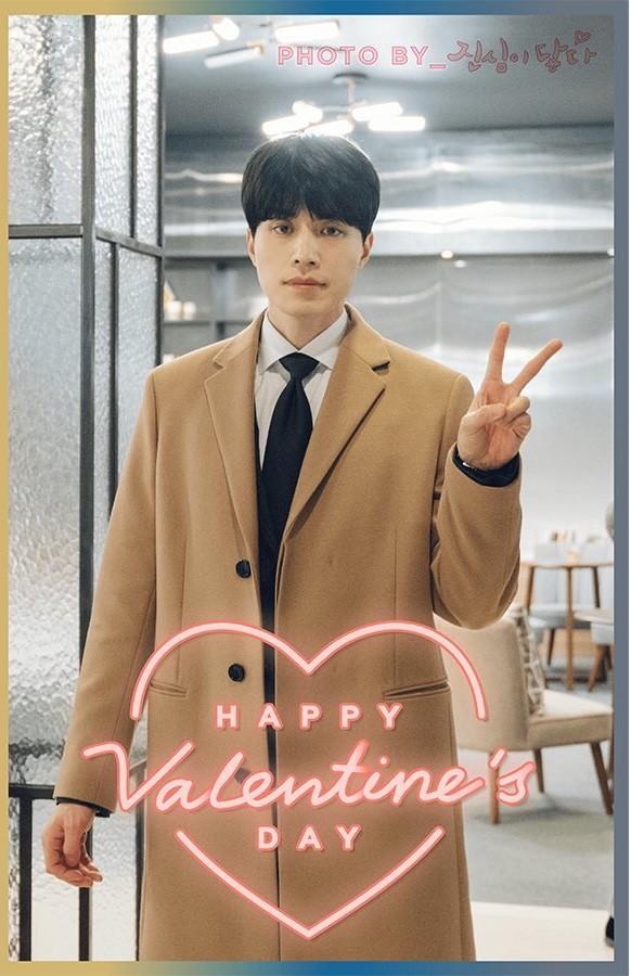 Chạm vào tim em: Phát hành bộ ảnh Valentine ngọt ngào của Yoo In Na và Lee Dong Wook-3