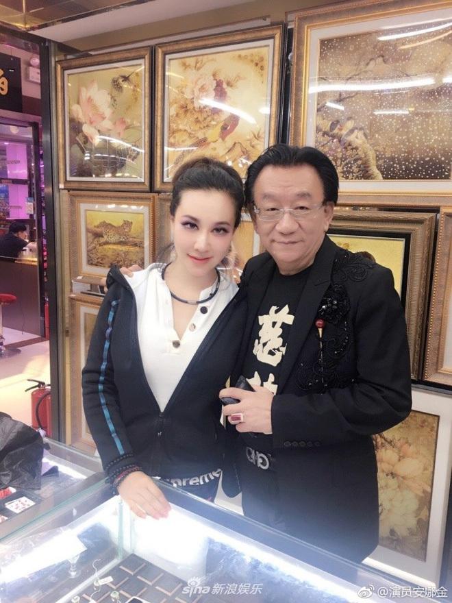 Sao nam sụp đổ hình tượng vì ngoại tình với gái trẻ đáng tuổi con-7