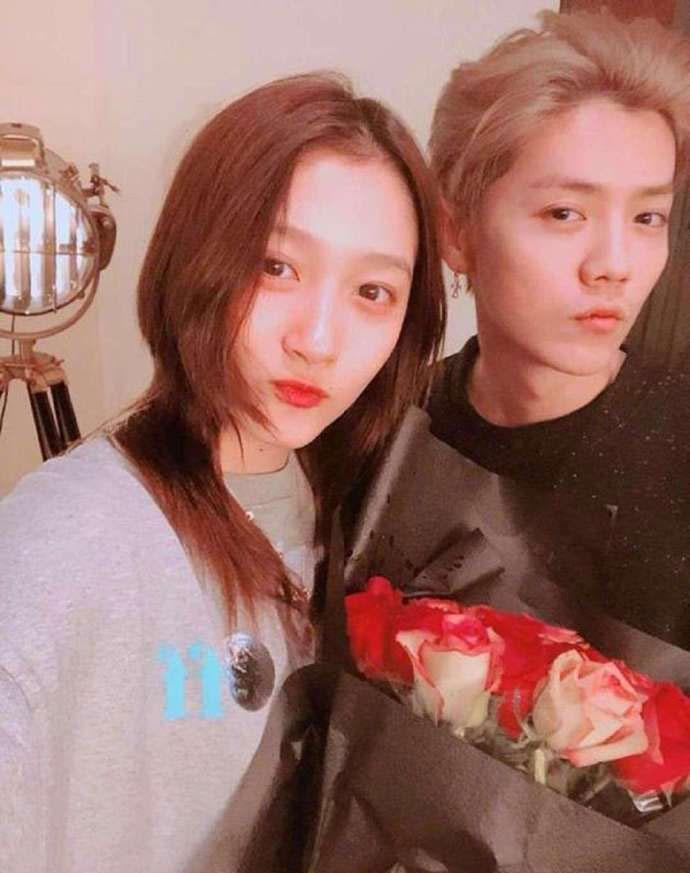 Valentine của sao Hoa ngữ: Ai cũng hạnh phúc bên người yêu, chỉ riêng Trương Bá Chi lại khác biệt-7