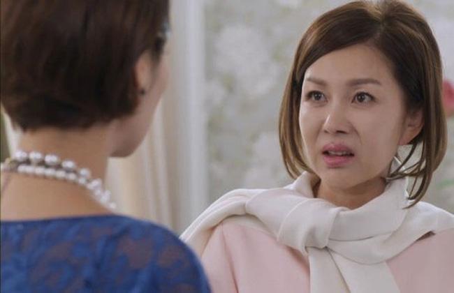 Sau buổi ra mắt đầu năm, mẹ anh một mực bắt chia tay vì tôi có dáng đi hai hàng-3